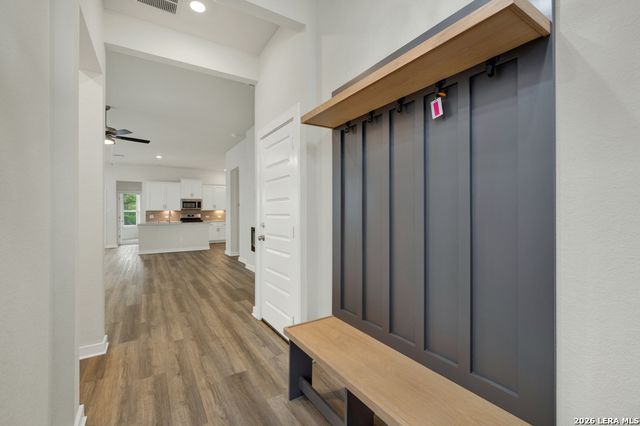 1433 Escarpment, New Braunfels, TX 78132