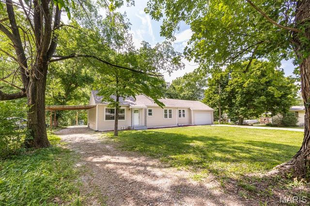 36 Athlone Drive, Caseyville, IL 62232