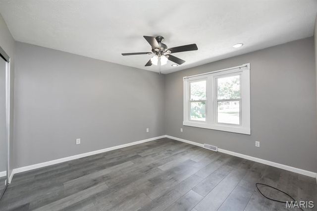 36 Athlone Drive, Caseyville, IL 62232