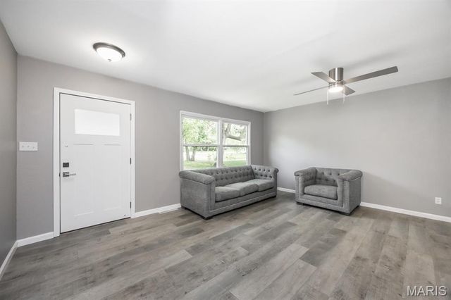 36 Athlone Drive, Caseyville, IL 62232