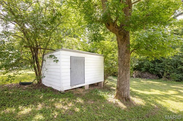 36 Athlone Drive, Caseyville, IL 62232