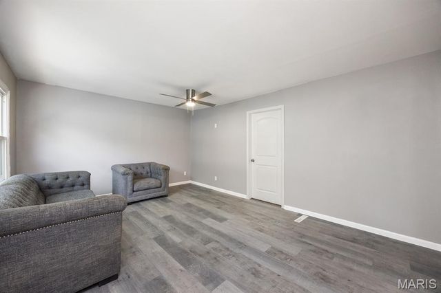 36 Athlone Drive, Caseyville, IL 62232