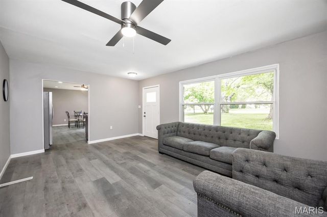 36 Athlone Drive, Caseyville, IL 62232