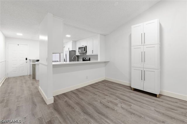 3451 County Barn RD 203, Naples, FL 34112
