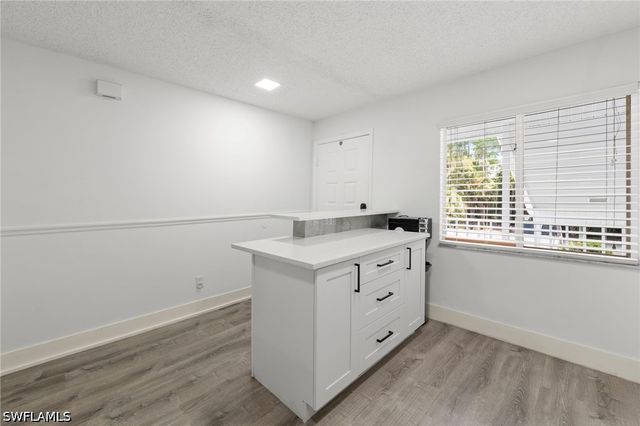 3451 County Barn RD 203, Naples, FL 34112