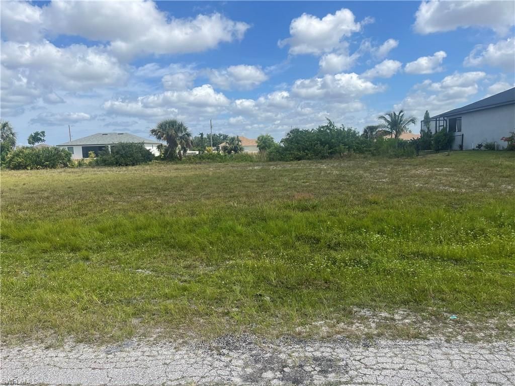 2515 NW 1st ST, CAPE CORAL, FL 33993 — photo 2