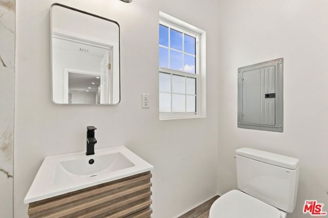 10551 Blucher Avenue, Granada Hills (los Angeles), CA 91344