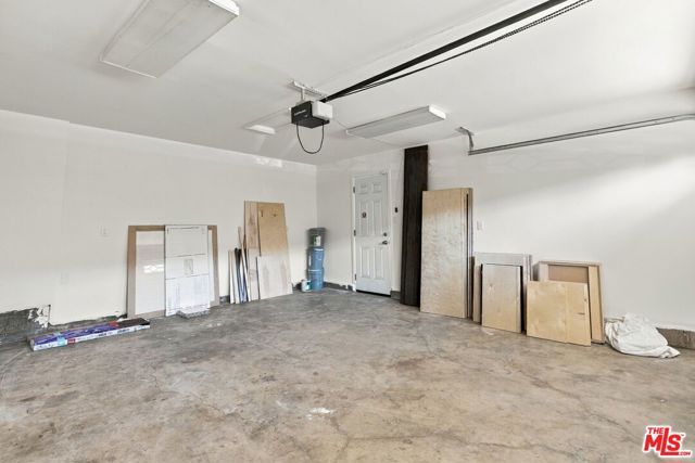 10551 Blucher Avenue, Granada Hills (los Angeles), CA 91344