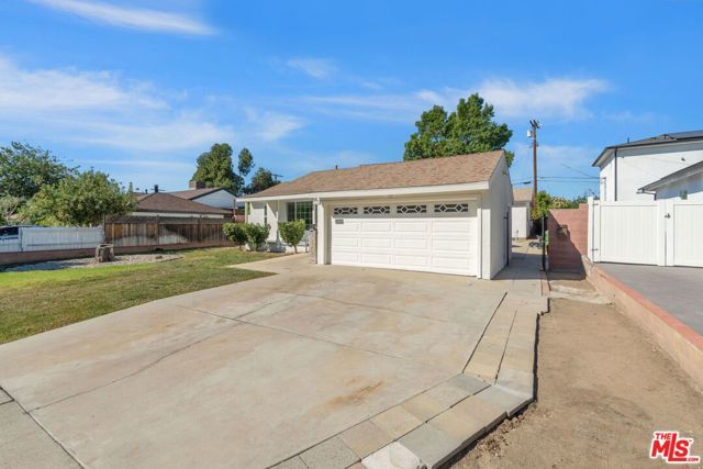 10551 Blucher Avenue, Granada Hills (los Angeles), CA 91344
