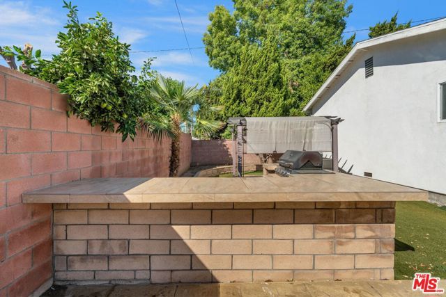 10551 Blucher Avenue, Granada Hills (los Angeles), CA 91344