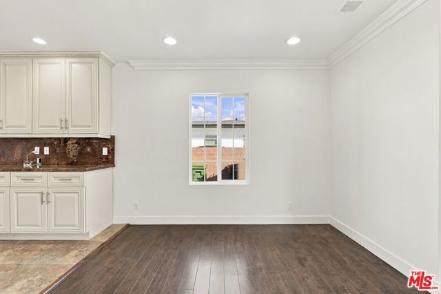 10551 Blucher Avenue, Granada Hills (los Angeles), CA 91344