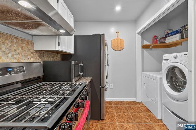 192 Dwight Street, Jersey City, NJ 07305