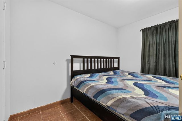 192 Dwight Street, Jersey City, NJ 07305