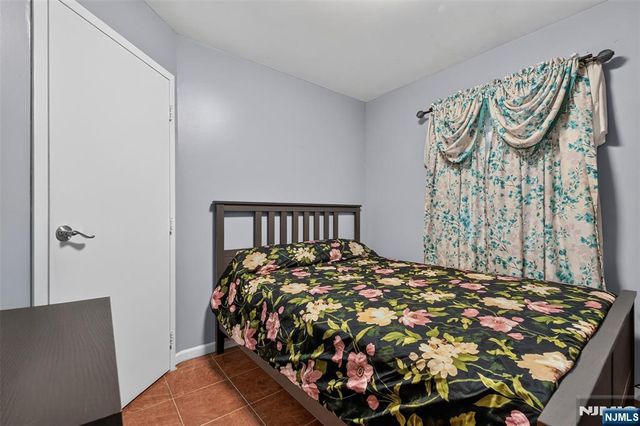 192 Dwight Street, Jersey City, NJ 07305