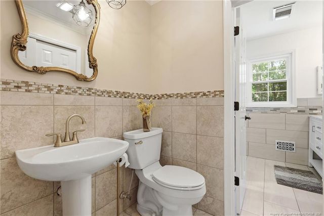 610 St. Georges Hill, Fayetteville, NC 28303