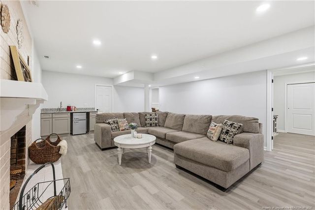 610 St. Georges Hill, Fayetteville, NC 28303