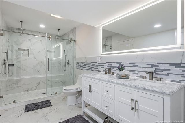 610 St. Georges Hill, Fayetteville, NC 28303