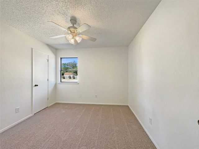 928 Shady Oaks Drive, Kennedale, TX 76060