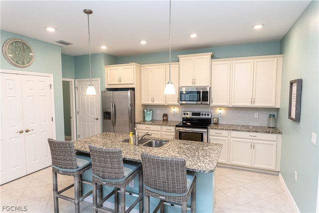 4431 Dutchess Park RD, Fort Myers, FL 33916