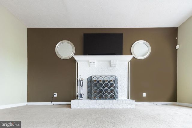 11203 GUNPOWDER DR, Fort Washington, MD 20744