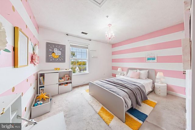 11203 GUNPOWDER DR, Fort Washington, MD 20744