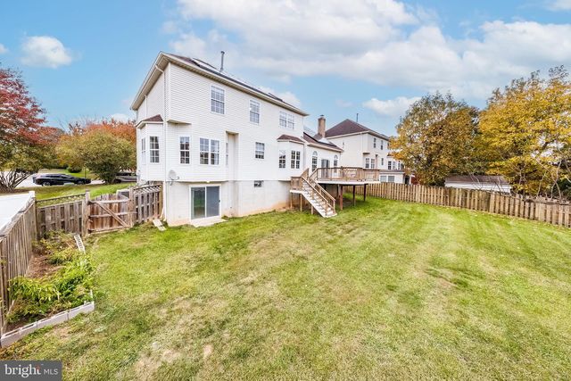 11203 GUNPOWDER DR, Fort Washington, MD 20744