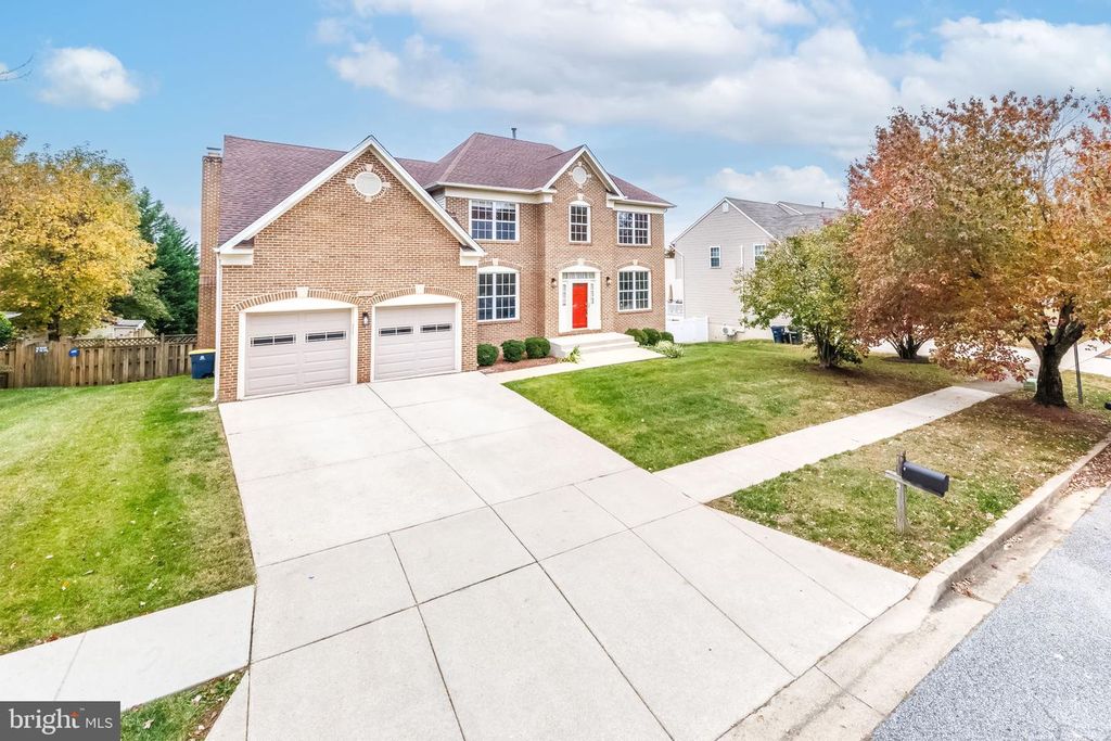 11203 GUNPOWDER DR, Fort Washington, MD 20744