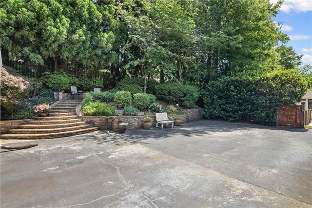 600 Densley Drive, Decatur, GA 30033