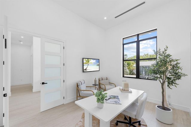 801 SE 6th Court, Fort Lauderdale, FL 33301