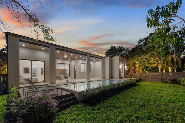 801 SE 6th Court, Fort Lauderdale, FL 33301