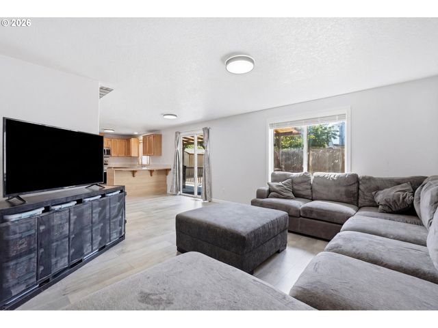 2910 Ne 117TH Ct, Vancouver, WA 98682