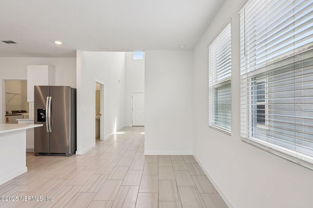 9638 CYPRESS MEADOWS Road, Jacksonville, FL 32219