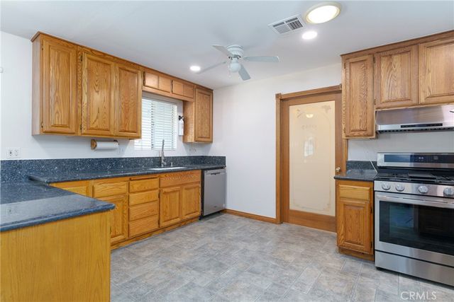 4926 Wilton Pl., Riverside, CA 92504