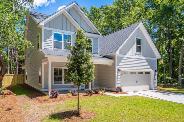 696 Eagle Street, Mount Pleasant, SC 29464