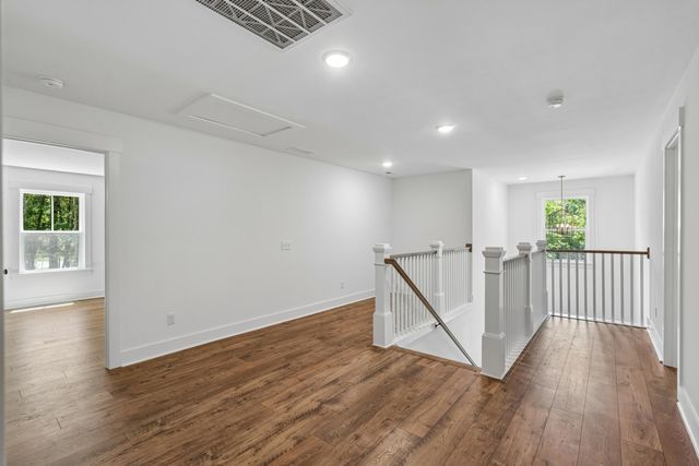 696 Eagle Street, Mount Pleasant, SC 29464