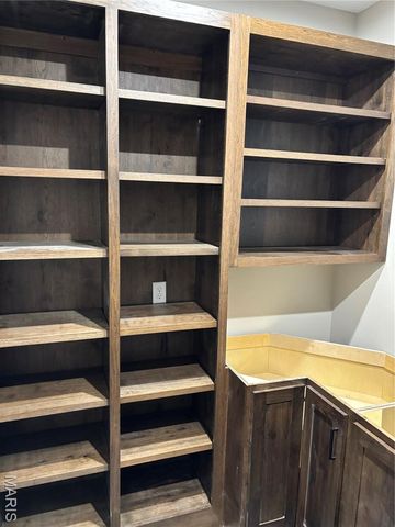 213 Sunny Drive, Rolla, MO 65401