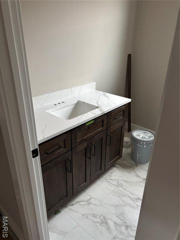 213 Sunny Drive, Rolla, MO 65401