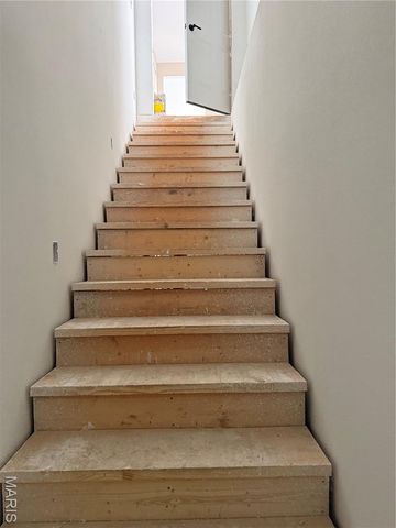 213 Sunny Drive, Rolla, MO 65401