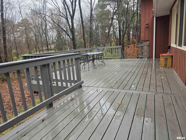 567 UNION GROVE Road, Carbondale, IL 62901