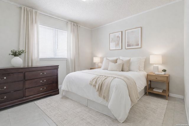 8050 Chestnut Cape, Converse, TX 78109