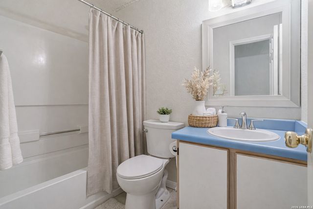 8050 Chestnut Cape, Converse, TX 78109