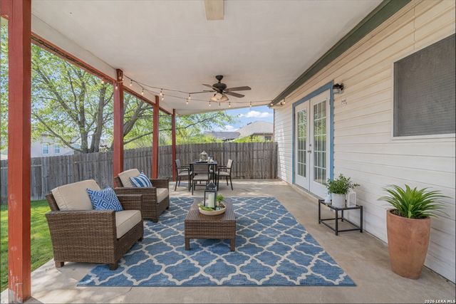 8050 Chestnut Cape, Converse, TX 78109