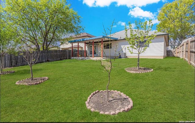 8050 Chestnut Cape, Converse, TX 78109