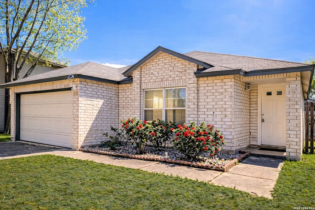 8050 Chestnut Cape, Converse, TX 78109