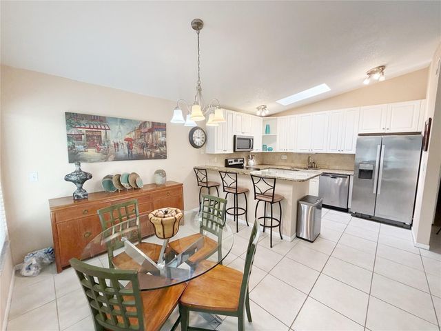 1512 NW 93rd Terrace, Coral Springs, FL 33071