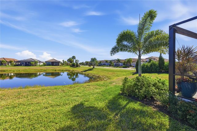 3121 TRAMONTO COURT, Bradenton, FL 34211