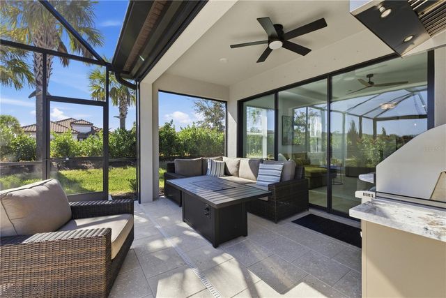 3121 TRAMONTO COURT, Bradenton, FL 34211