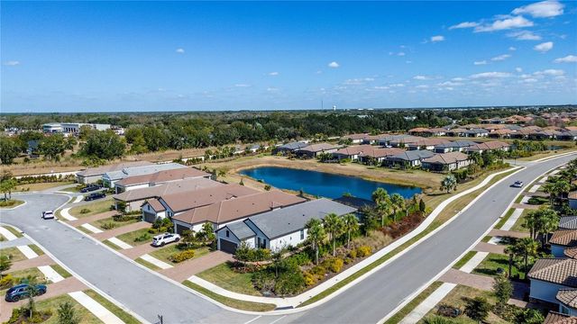 3121 TRAMONTO COURT, Bradenton, FL 34211