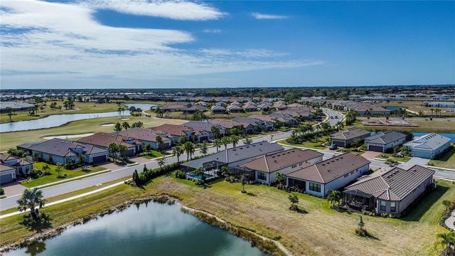 3121 TRAMONTO COURT, Bradenton, FL 34211