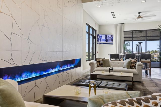 3121 TRAMONTO COURT, Bradenton, FL 34211